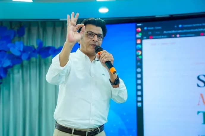 Next-Gen MIS: hands-on ERP seminar at Daffodil International University — photo 3